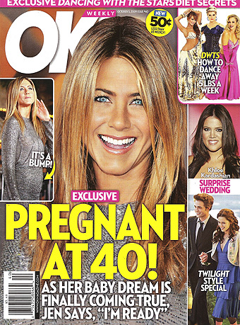Illustration for article titled This Week In Tabloids: Aniston's "Pregnant"; Justin's "Sweating" Rihanna